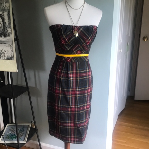 Bitten by Sarah Jessica Parker Dresses & Skirts - {Bitten} retro style plaid wiggle dress